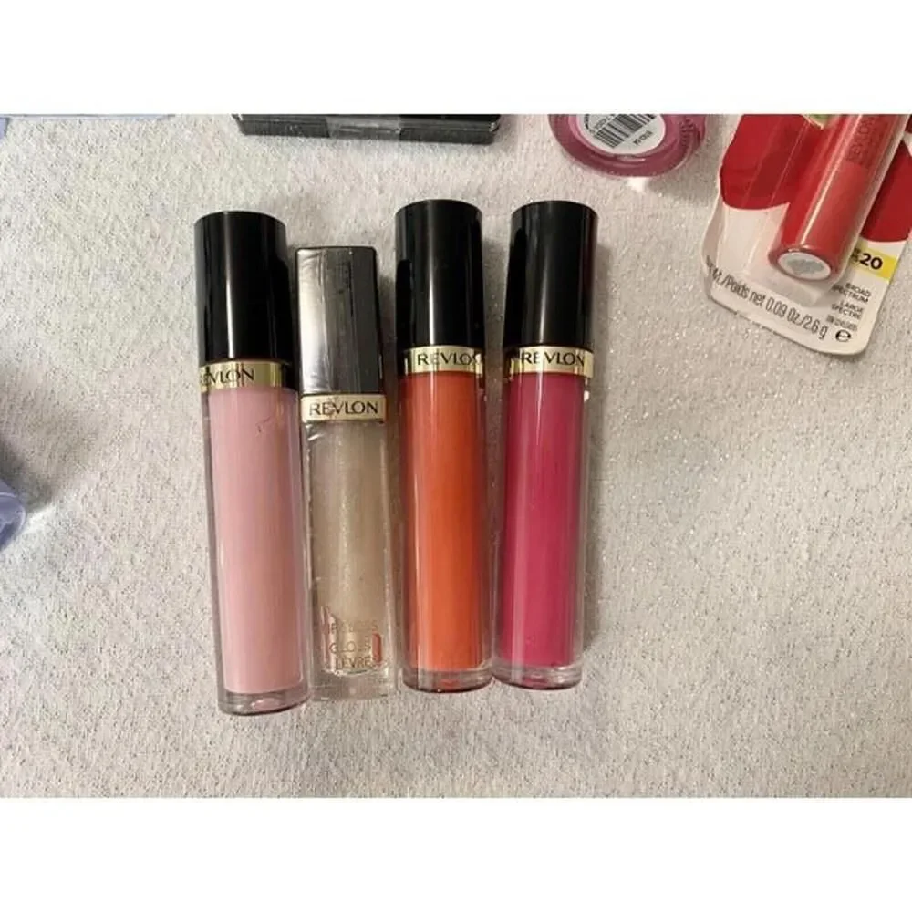 Lot Of Brand New Sealed Maybelline And Revlon Makeup